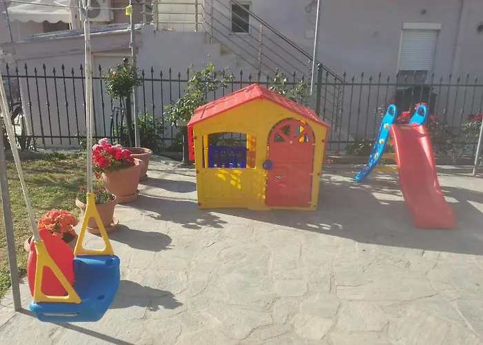 Aggelos בית הארחה