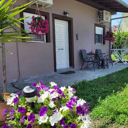 Guest house Aggelos